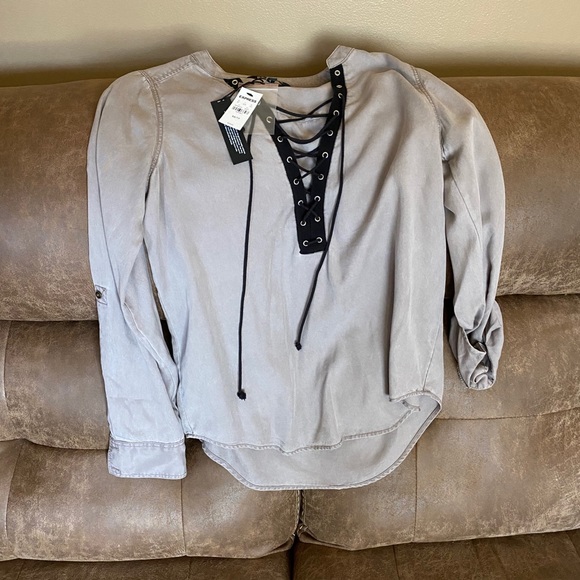 Express blouse - Picture 1 of 3